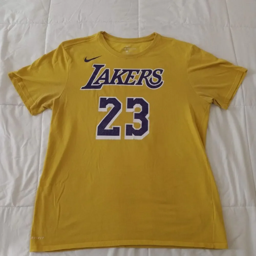 Los Angeles Lakers Lebron James Yellow T-shirt Nike Dri-Fit Men's Large